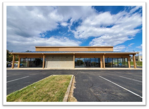 More Photos Of 2015 Schorrway Dr NW, Lancaster Freestanding For Lease