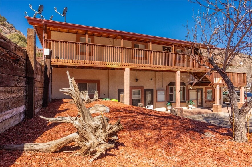 More Photos Of 20180 US Highway 50, Cotopaxi Storefront For Sale