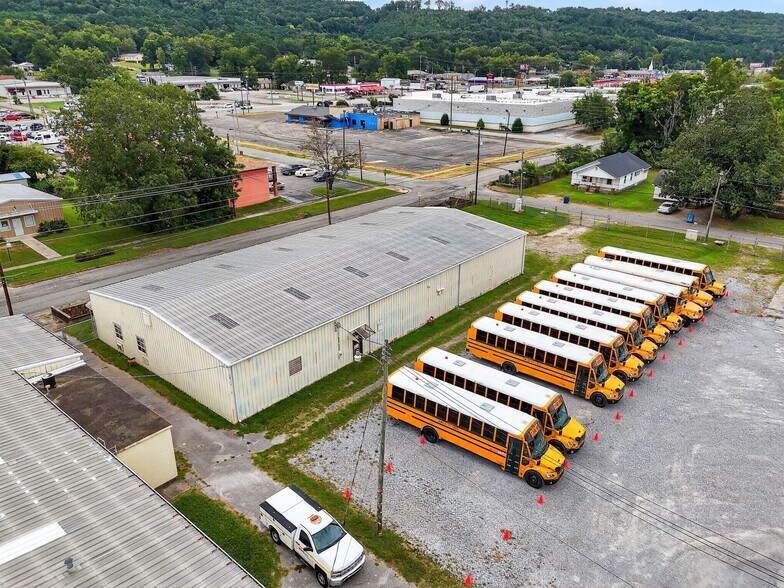 More Photos Of 512 S Wilmer Ave, Anniston Warehouse For Sale