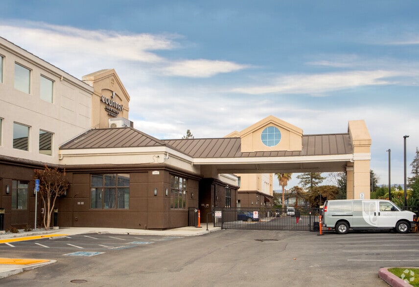 More Photos Of 1350 N 4th St, San Jose Hotel For Sale