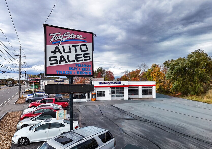 More Photos Of 67 S Broadway, Salem Auto Dealership For Sale