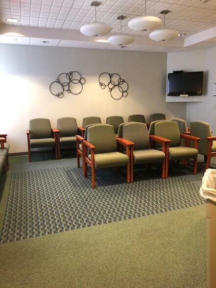 More Photos Of 3 Cornerstone Dr, Langhorne Medical For Lease