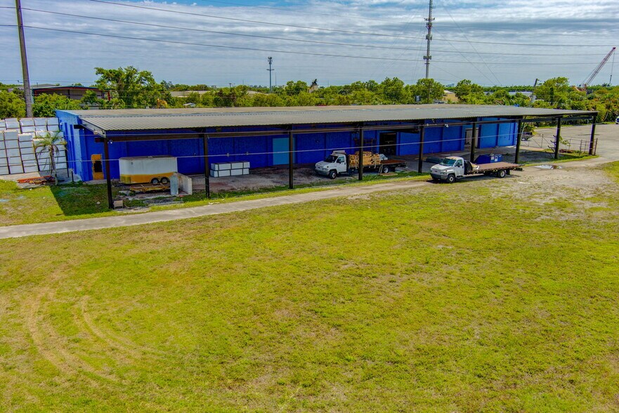 More Photos Of 7030 N Haverhill Rd, Riviera Beach Warehouse For Sale