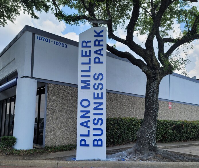 More Photos Of 10701-10727 Plano Rd, Dallas Unknown For Lease
