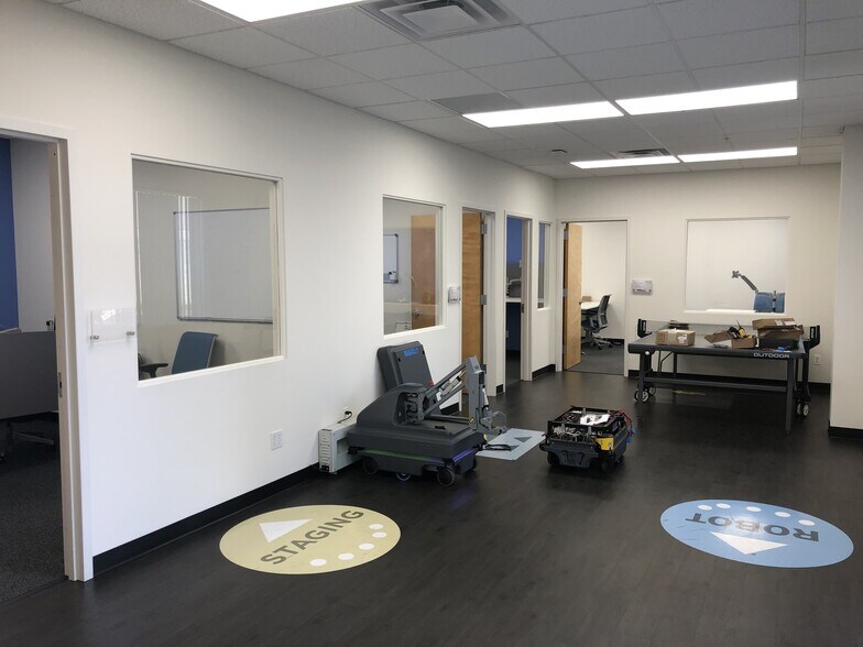 More Photos Of 90 Colin Dr, Holbrook Research And Development For Lease