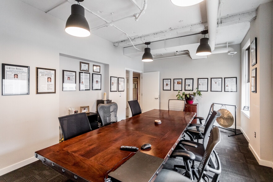 More Photos Of 1300 Broadway St, Detroit Office For Lease