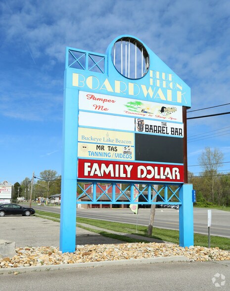 More Photos Of 4675 Walnut St, Buckeye Lake Freestanding For Lease