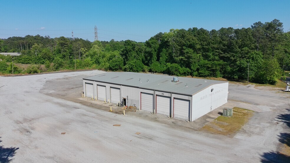 More Photos Of 4490 Bowman Industrial Ct, Conley Service For Lease