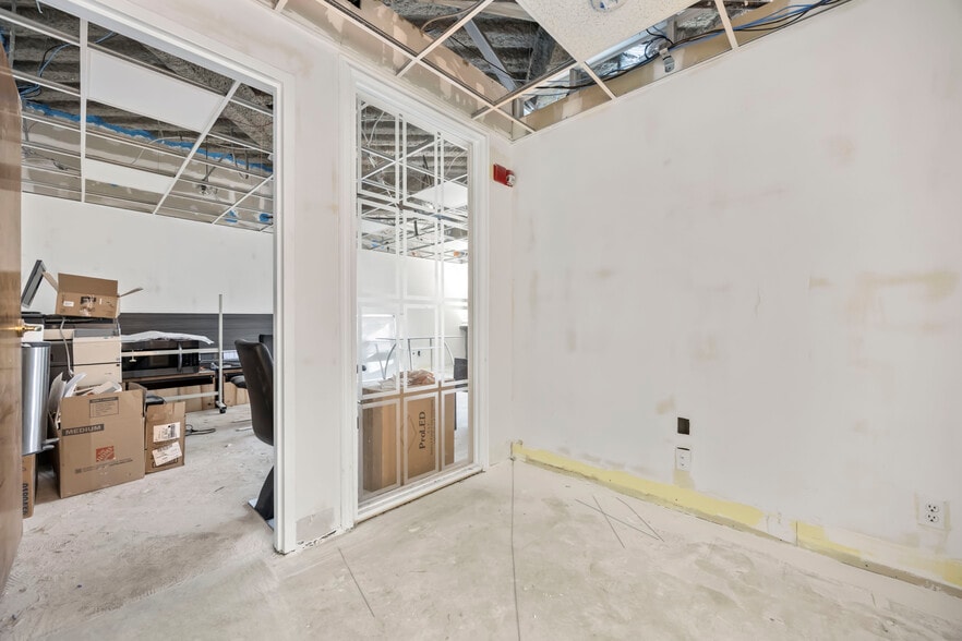 More Photos Of 200 S Andrews Ave, Fort Lauderdale Medical For Sale