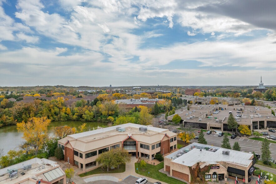 More Photos Of 6409 City West Pky, Eden Prairie Office For Lease