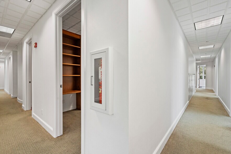 More Photos Of 1735 W Hibiscus Blvd, Melbourne Medical For Lease