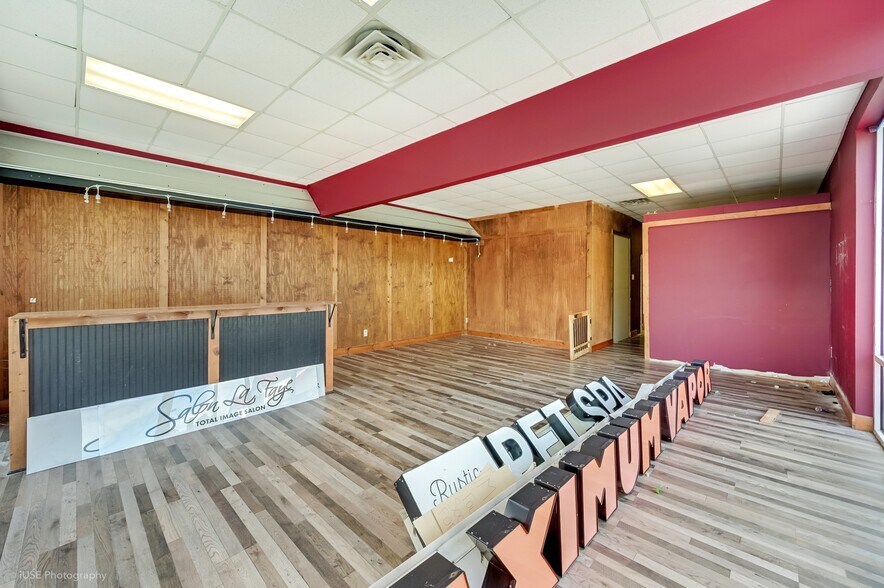 More Photos Of 11242 Cumming Hwy, Canton Unknown For Lease