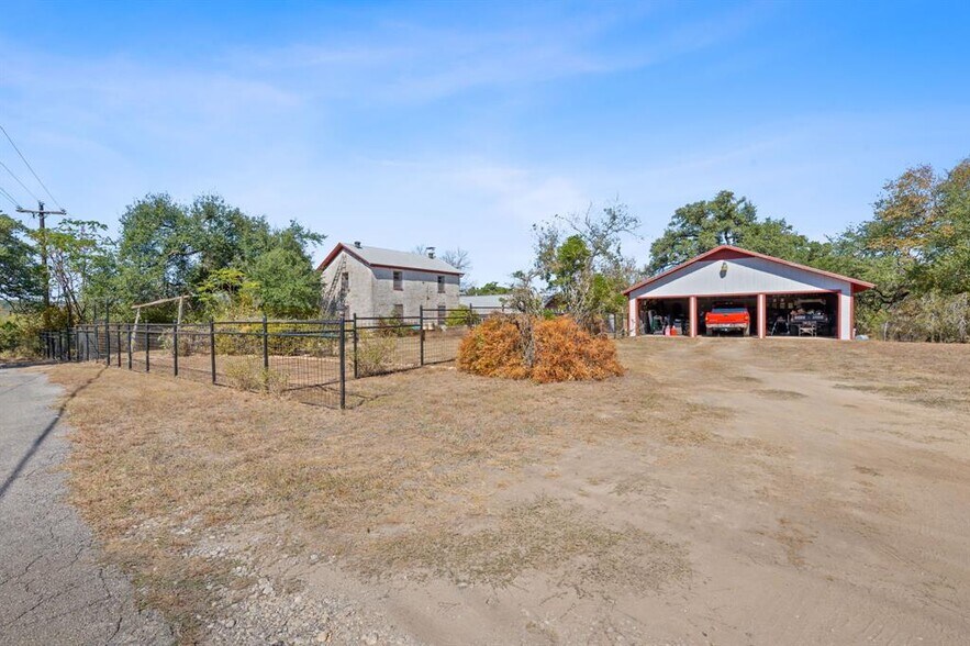 More Photos Of 8409 Appaloosa Run, Austin Land For Sale