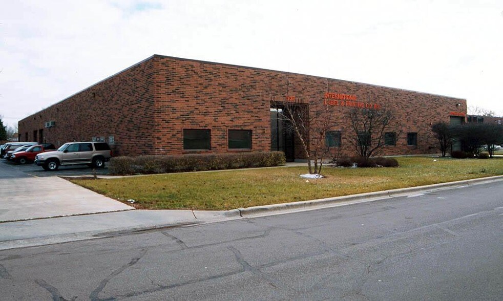 Primary Photo Of 537 N Edgewood Ave, Wood Dale Warehouse For Lease