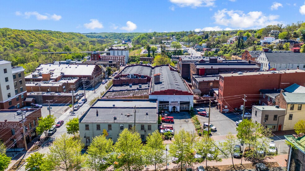 More Photos Of 107 13th St, Lynchburg Warehouse For Sale