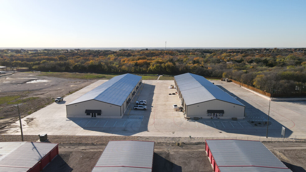 Primary Photo Of 1704 W FM 875, Midlothian Warehouse For Lease