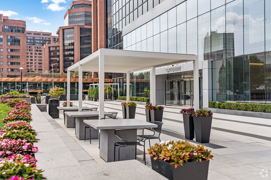 More Photos Of 1 N Lexington Ave, White Plains Office For Lease