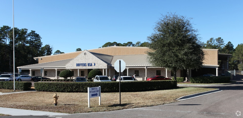 More Photos Of 10180 New Berlin Rd, Jacksonville Service For Sale