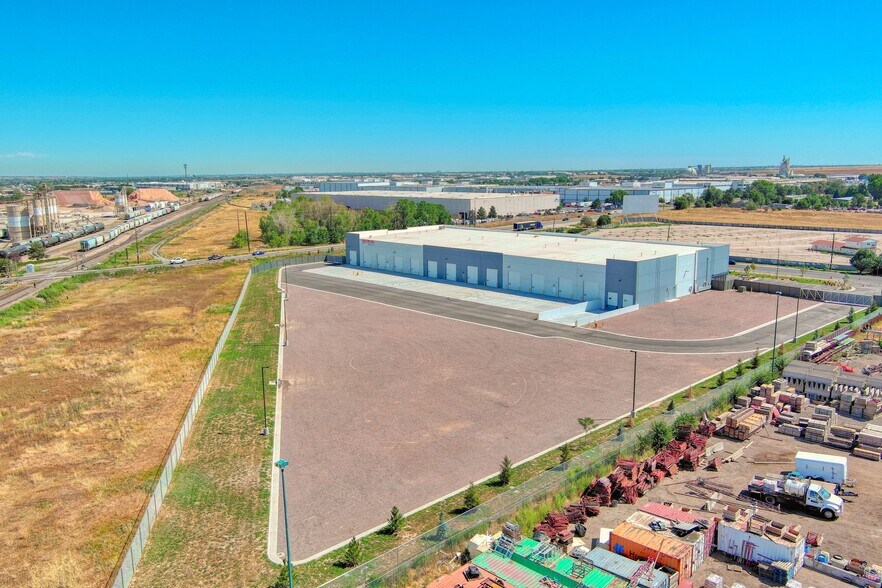 More Photos Of 8705 Rosemary St, Commerce City Warehouse For Lease