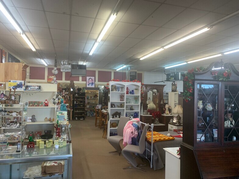 More Photos Of 302 Alabama St, Columbus General Retail For Sale
