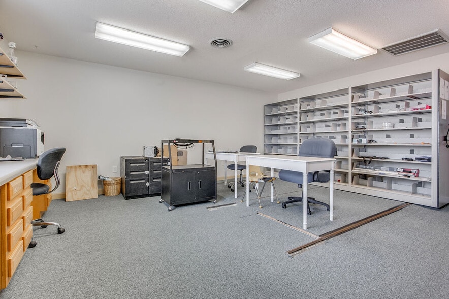 More Photos Of 217-219 Station St, Jacksonville Medical For Sale