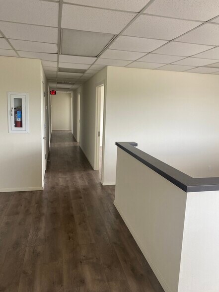 More Photos Of 3000 E Houston St, San Antonio Unknown For Lease