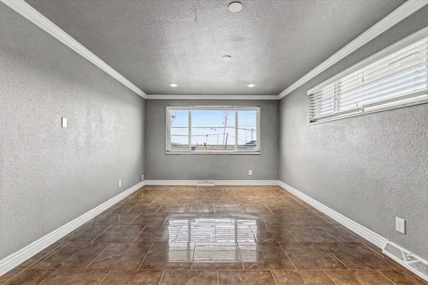 More Photos Of 8326 Quivas Way, Denver Office For Lease