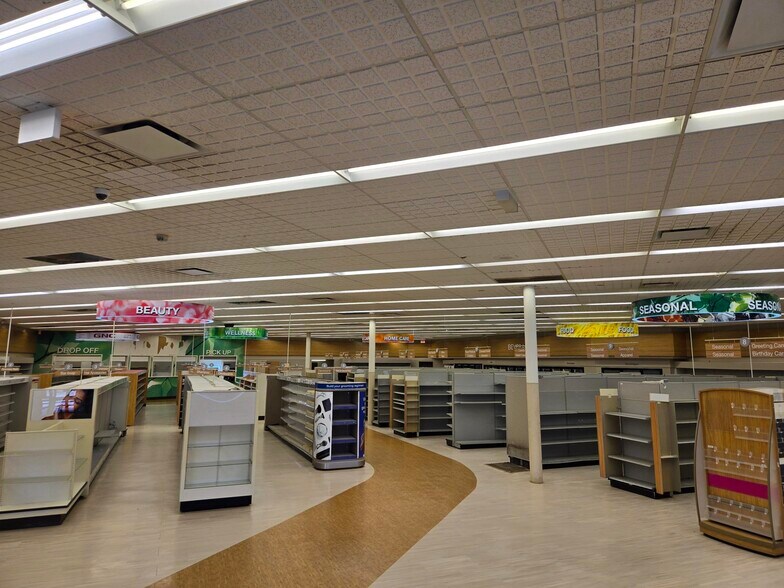 More Photos Of 41 Carroll St, Pittsfield Freestanding For Sale