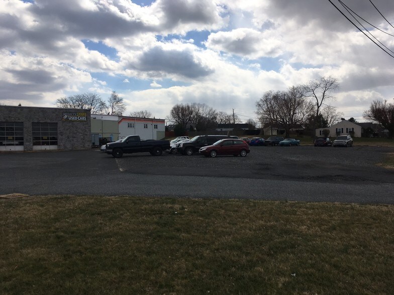 More Photos Of 200 E Pulaski Hwy, Elkton Auto Repair For Sale