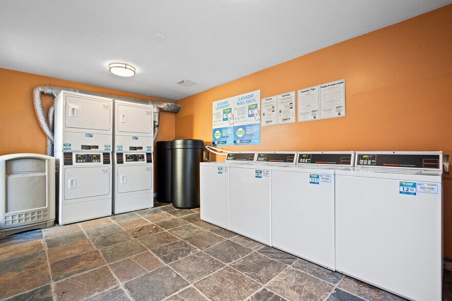 More Photos Of 2526 Durwood St, Austin Apartments For Sale