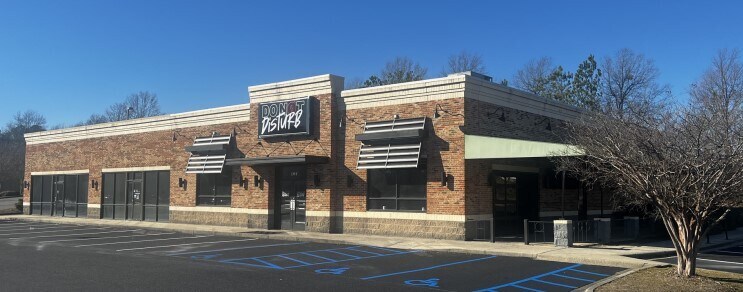 More Photos Of 350 State Farm Pky, Birmingham Storefront Retail Office For Lease