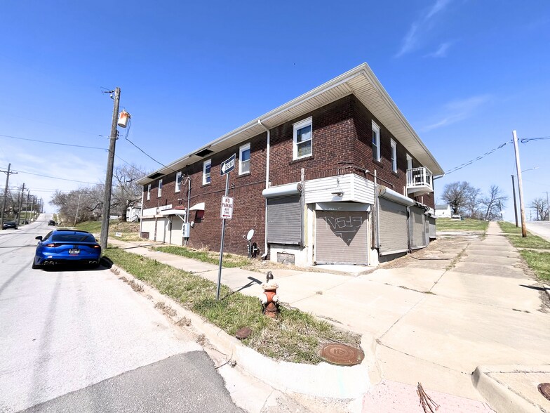Primary Photo Of 1306 Wood Ave, Kansas City Multifamily For Sale