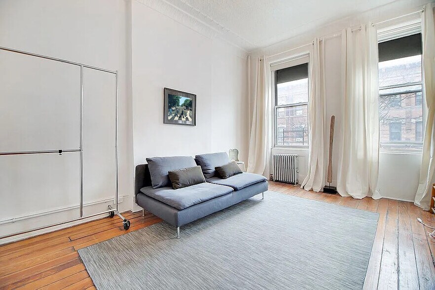 More Photos Of 181 Irving Ave, Brooklyn Storefront Retail Residential For Sale