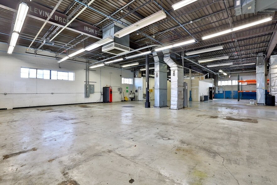 More Photos Of 16 Harrison Ave, Yonkers Warehouse For Lease