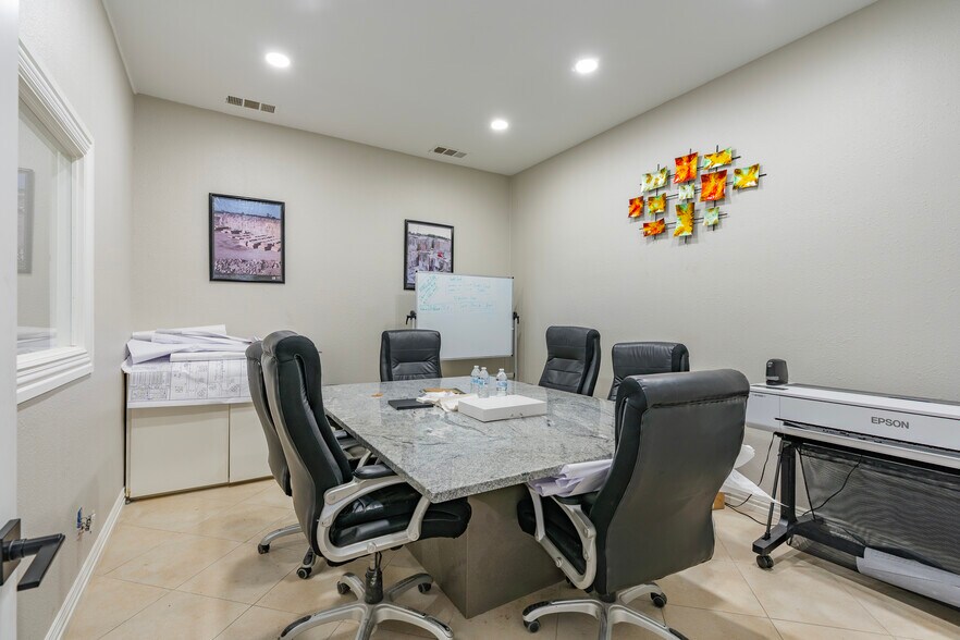 More Photos Of 10582 Spangler Rd, Dallas Manufacturing For Sale