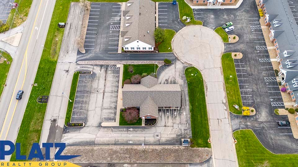 More Photos Of 3300 Center Rd, Poland Restaurant For Sale