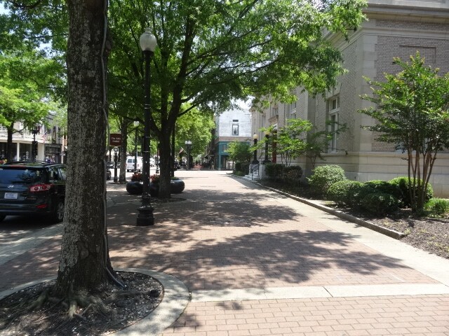 More Photos Of 311-345 Hay St, Fayetteville Apartments For Lease