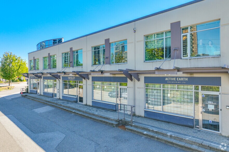 More Photos Of 3989 Henning Dr, Burnaby Research And Development For Sale