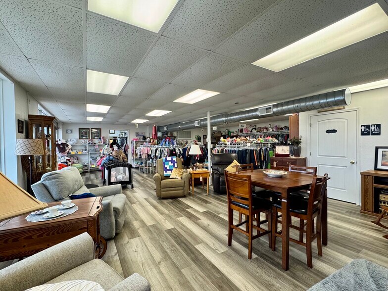 More Photos Of 408 W Main St, Payson Freestanding For Sale