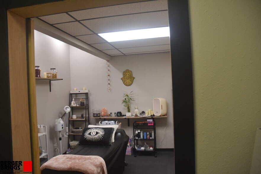 More Photos Of 2516 Southern Blvd, Rio Rancho Freestanding For Sale