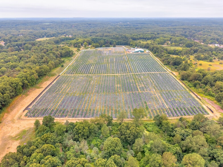 More Photos Of 21736 Bedford Rd N, Battle Creek Industrial For Sale