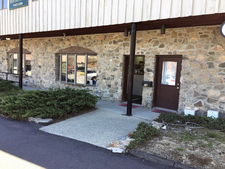 More Photos Of 421 Albany Post Rd, Croton On Hudson Unknown For Lease