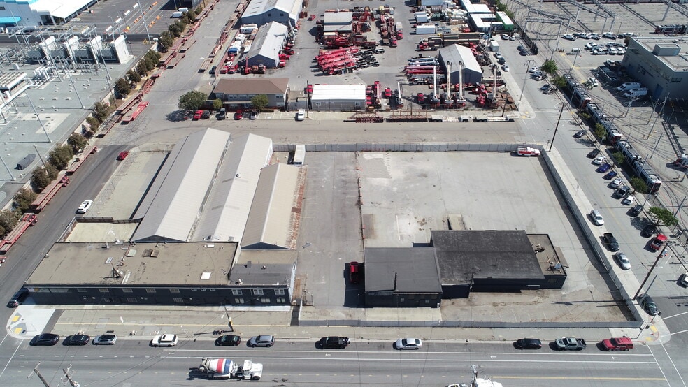 More Photos Of 1499 Illinois st, San Francisco Warehouse For Lease