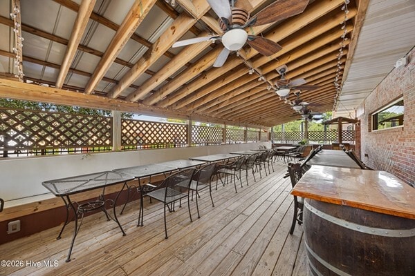 More Photos Of 8232 Market St, Wilmington Freestanding For Sale