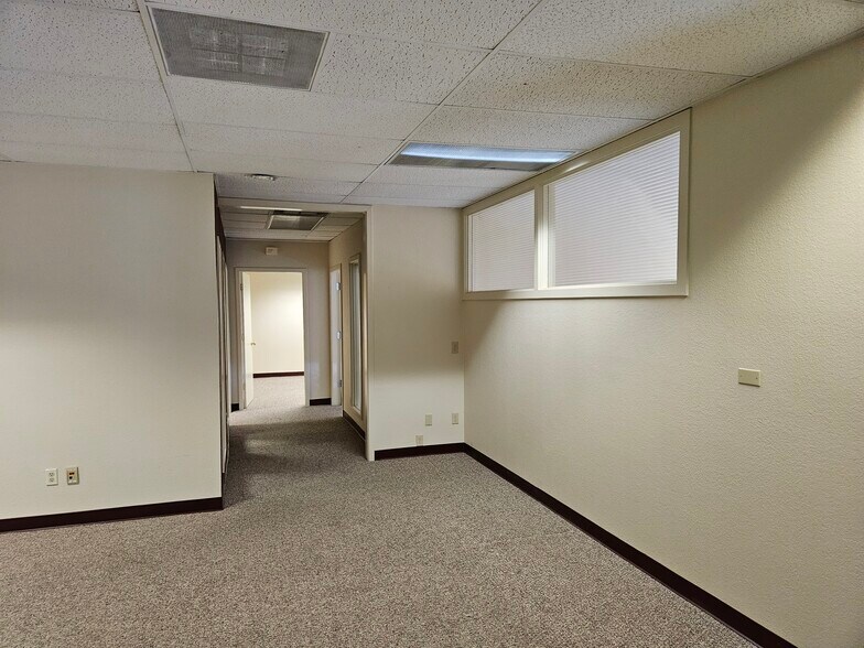 More Photos Of 909 15th St, Modesto Office For Lease