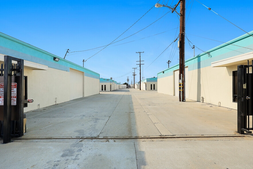 More Photos Of 1915-1927 Santa Anita Ave, South El Monte Warehouse For Lease