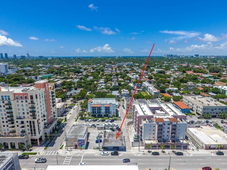More Photos Of 1410 SW 1st St, Miami General Retail For Lease