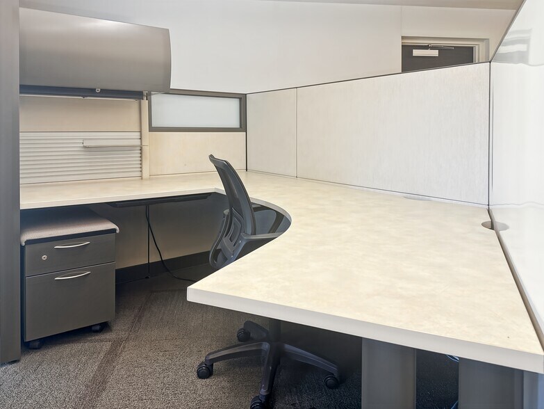 More Photos Of 823 Broad St, Augusta Coworking Space