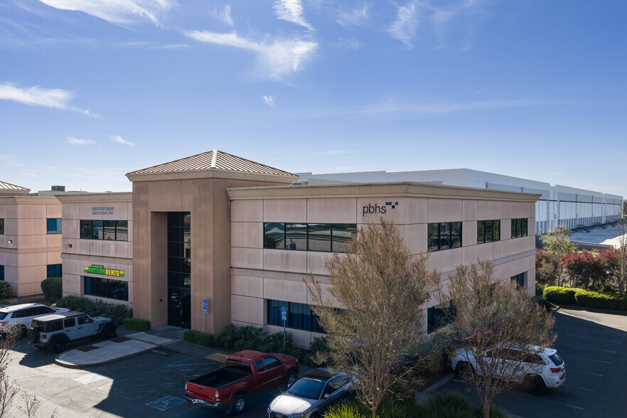 More Photos Of 3785 Brickway Blvd, Santa Rosa Office For Sale