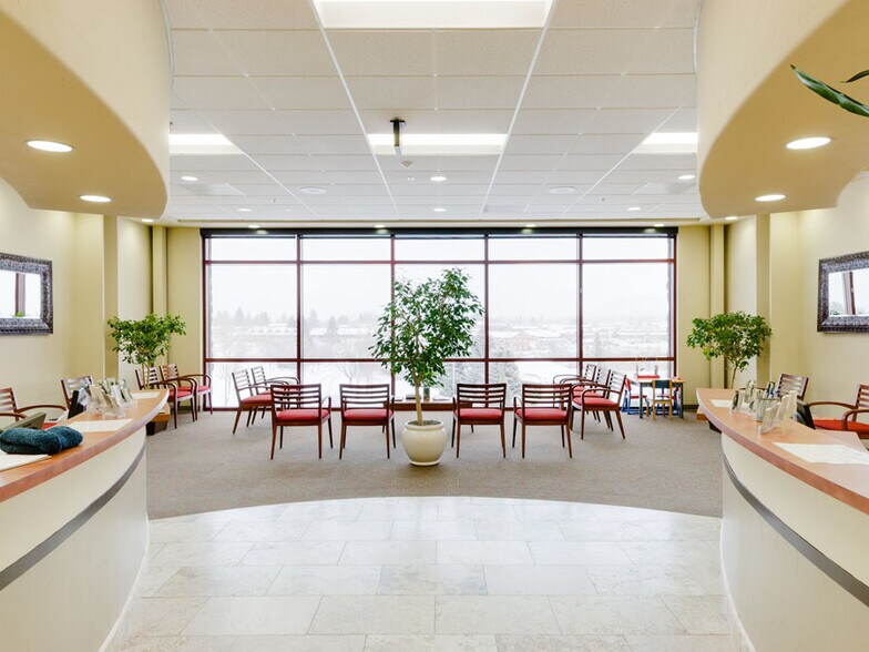 More Photos Of 929 SW Simpson Ave, Bend Medical For Lease